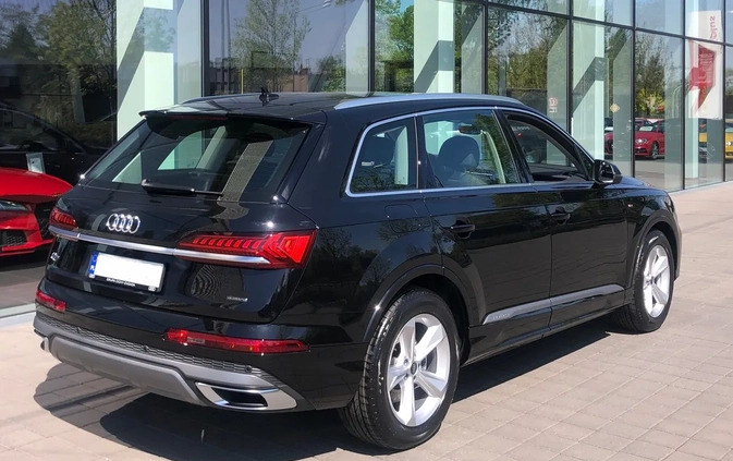 Audi Q7 cena 288000 przebieg: 14300, rok produkcji 2023 z Ćmielów małe 11